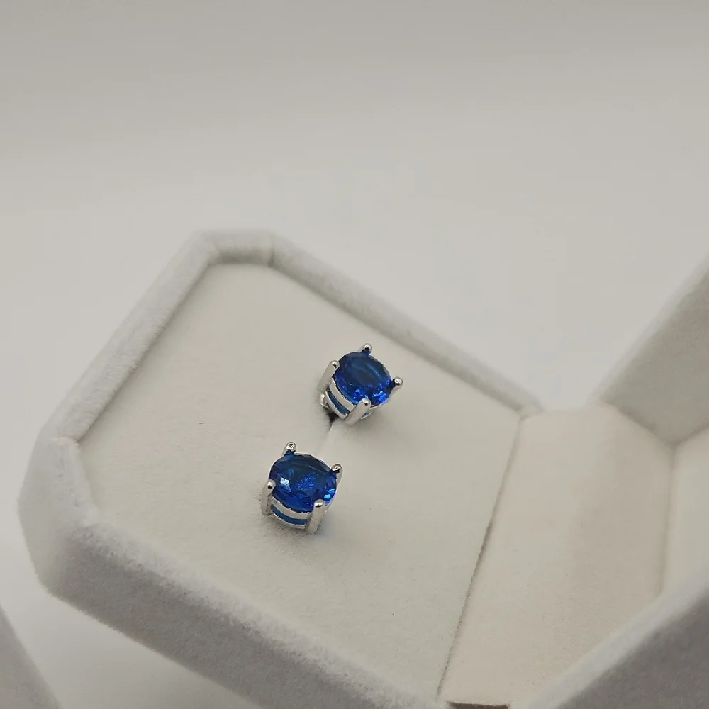 Effy Sapphire Blue Stud Earrings - Picture 12 of 12